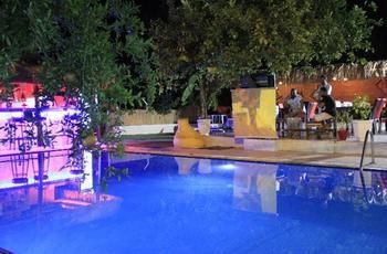 Guler Butik Hotel ベルディビ エクステリア 写真